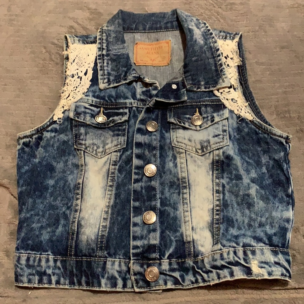 Jean Vest